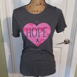 Women’s size small Under Armour tee